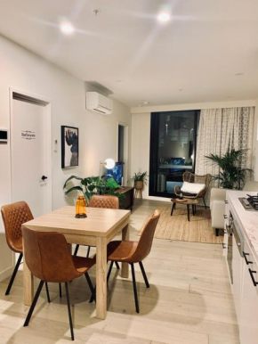 M-City 2 BR and 2 BA Apartment with Parking